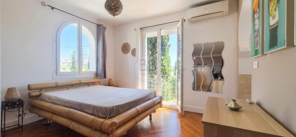 Saint-Raphaël   Triangle d&rsquo;Or   Vue mer panoramiqueSAINT – 2 pièces – 1 chambre – 58 m²