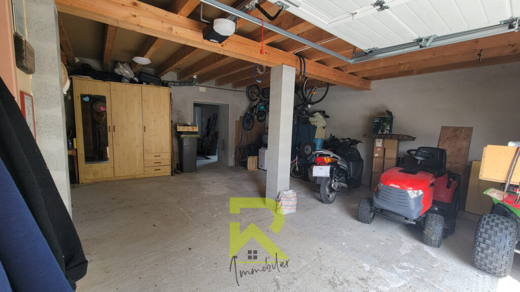 A Vendre – PEYREFITTE SUR L HERS -11 Maison T4 avec grand Te – 6 pièces – 4 chambres – 112.66 m²