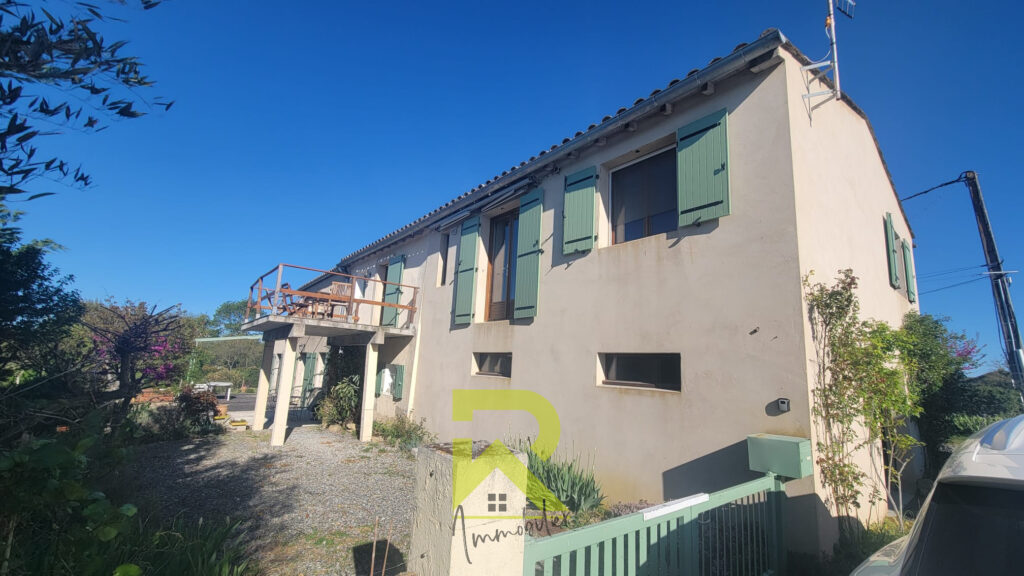 A Vendre – PEYREFITTE SUR L HERS -11 Maison T4 avec grand Te – 6 pièces – 4 chambres – 112.66 m²