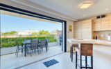 A VENDRE SANARY SUR MER PENTHOUSE D&rsquo;EXCEPTION VUE MER TROPEZ – 4 pièces – 3 chambres – 104.61 m²