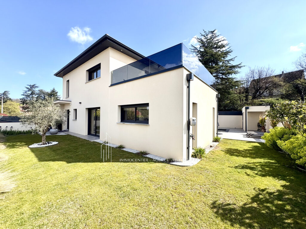Villa  contemporaine Hauteurs du Péage de Roussillon – Agenc – 5 pièces – 3 chambres – 138 m²