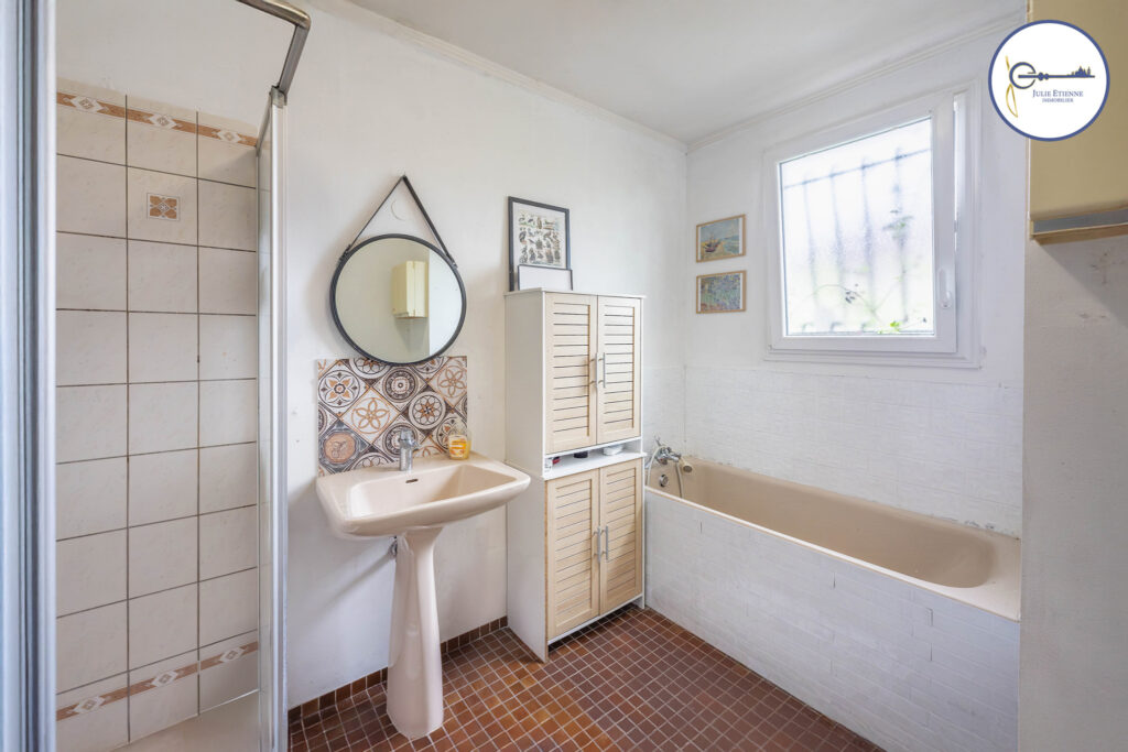 Maison Dogneville 4 pièces 90m2 – 4 pièces – 3 chambres – 94 m²