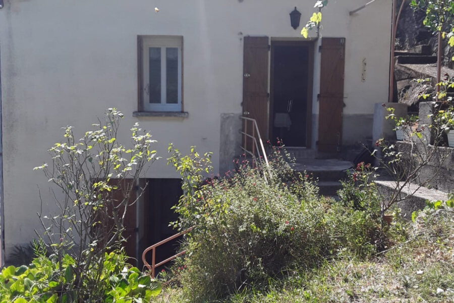 Maison à vendre à Montferrer