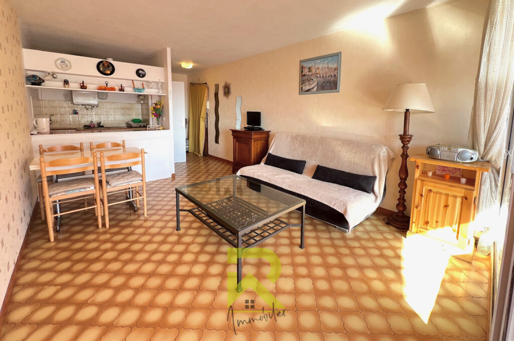 LE CAP D&rsquo;AGDE-APPARTEMENT 2 PIECES AVEC TERRASSE ET GARAGE – 2 pièces – 1 chambre – 38 m²