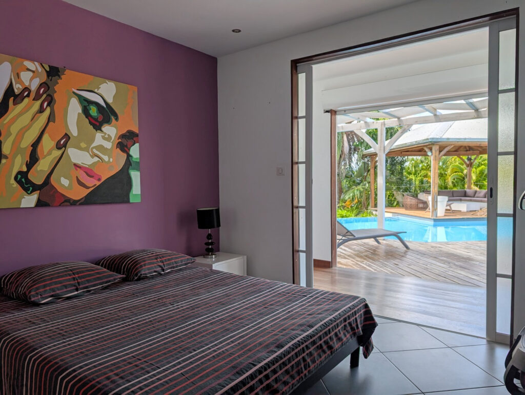 EXCLU Exceptionnelle Villa d&rsquo;Architecte avec Piscine à Débo – 5 pièces – 4 chambres – 246 m²