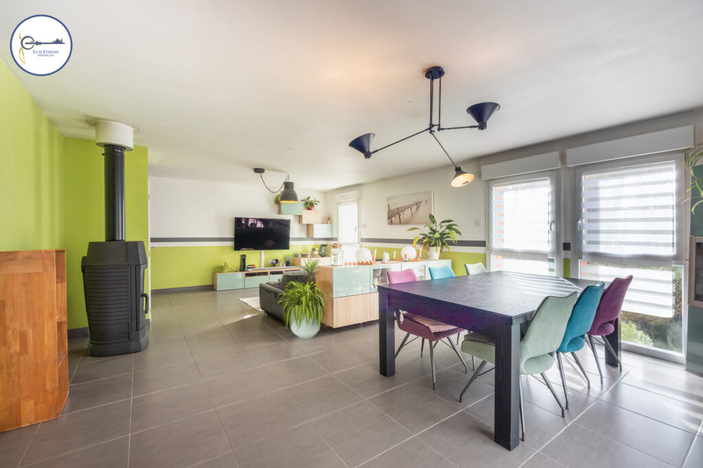 Maison Hadol 6 pièces 143m2 – 7 pièces – 4 chambres – 143 m²