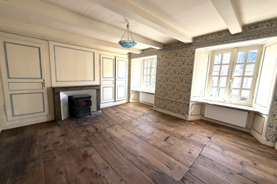 Maison à vendre à Marcenat