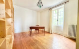 Annonce immobilière   Exceptionnelle propriété à Cheyssieu.  – 9 pièces – 6 chambres – 300 m²