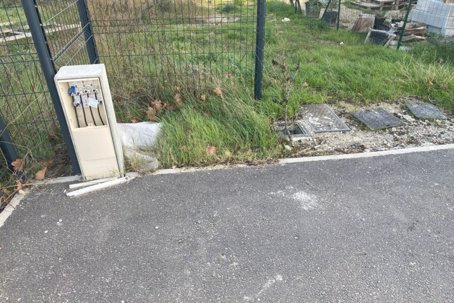 Terrain à vendre à La motte-d&rsquo;aigues