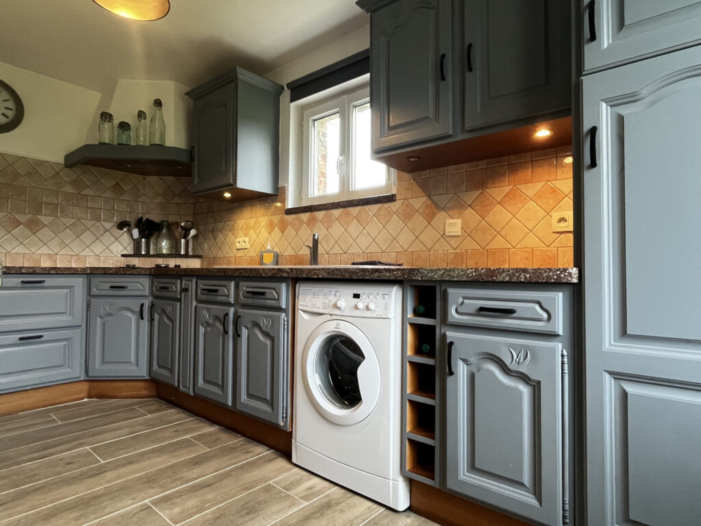 Propriété pleine de charmes au coeur des prairies normande – 5 pièces – 3 chambres – 98 m²