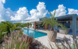 VILLA DE LUXE -270m2 – VUE MER EN GUADELOUPE – 5 pièces – 3 chambres – 270 m²