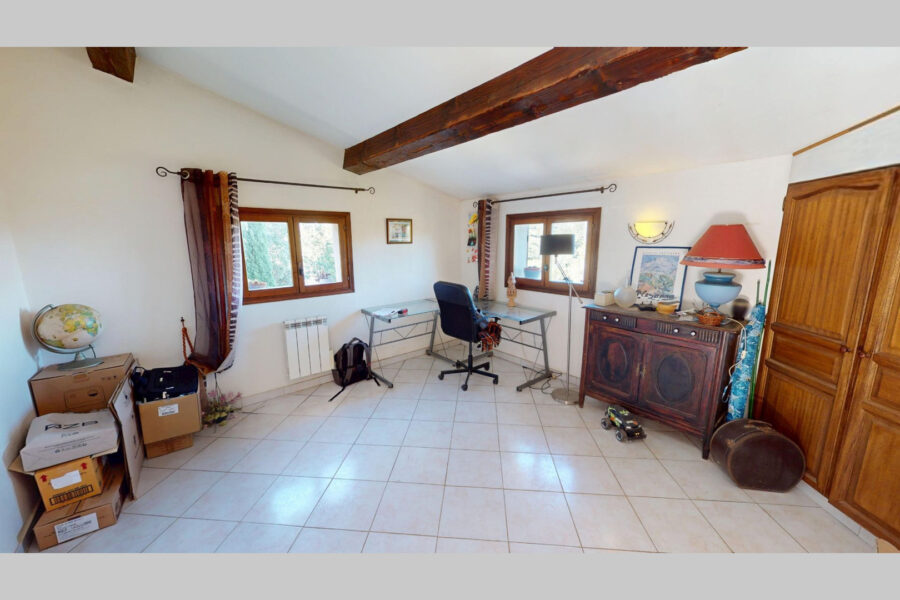 Maison à vendre à Meyreuil