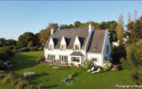 Grande maison familiale pieds dans l&rsquo;eau, entre saline et oc – 10 pièces – 7 chambres – 271.31 m²