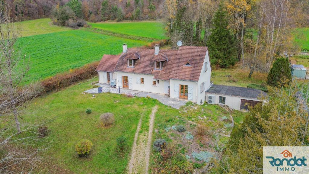 maison 8 pièces/5 chambres 171 m2  terrain 6480 m2 – 7 pièces – 5 chambres – 161 m²