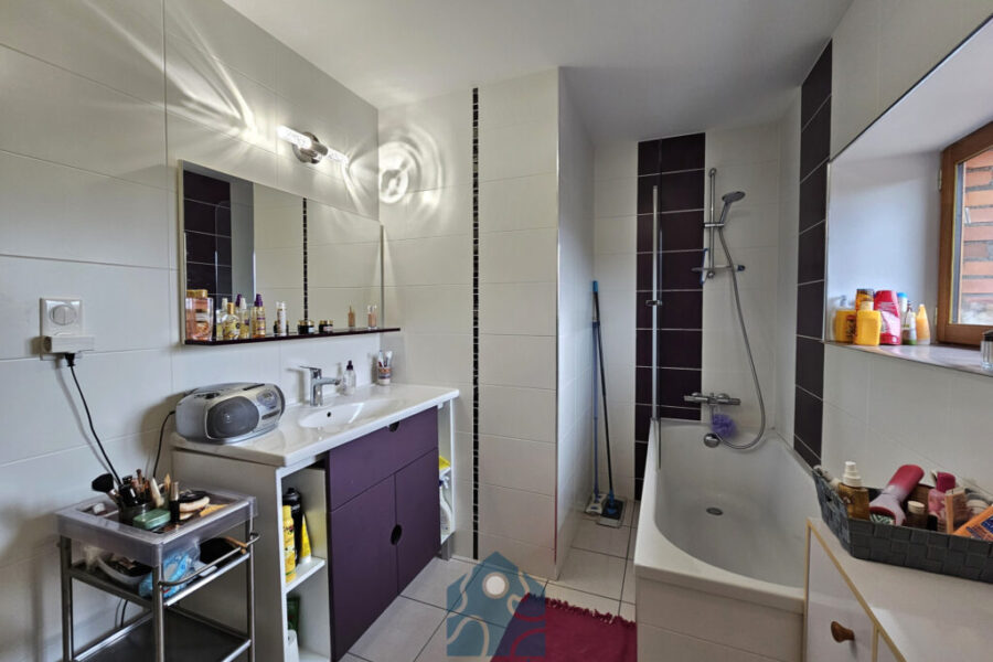 Maison à vendre à Charensat