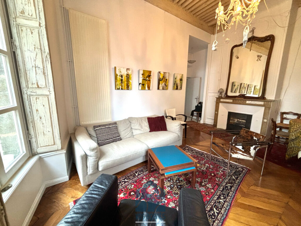 Triplex avec garage – 3 pièces – 1 chambre – 93 m²