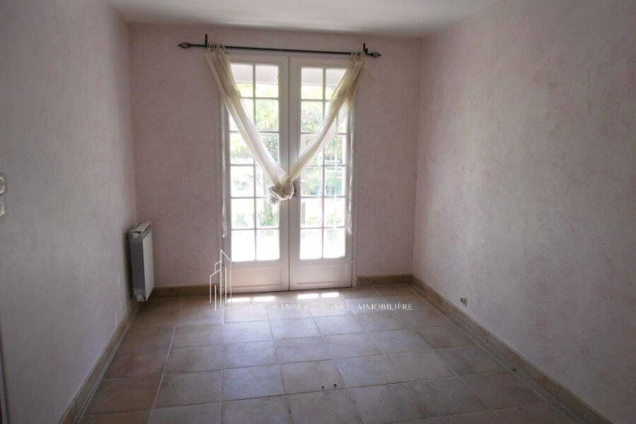 Maison à vendre à Montélier