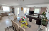 Villa 7 pièces de 180 m2 avec jardin 394 m2  – 7 pièces – 5 chambres – 180 m²