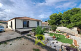 Villa plain-pied 134 m2  Vue sur l&rsquo;étang   Terrain 1470 m2 – 4 pièces – 3 chambres – 134 m²