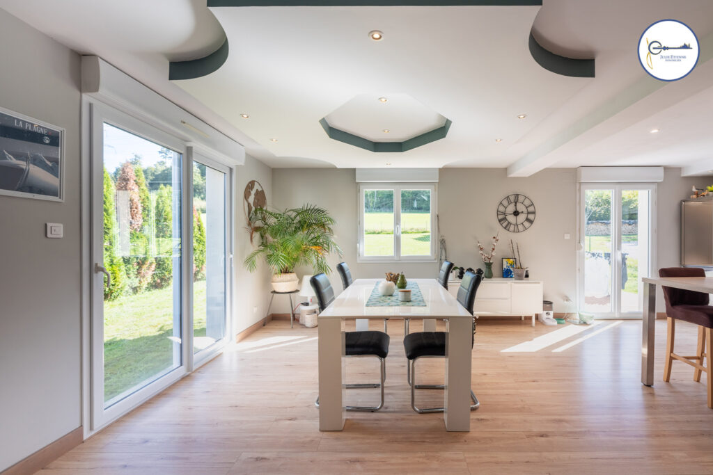 Maison ARCHES 5 Pièces 101m2 – 5 pièces – 3 chambres – 101 m²