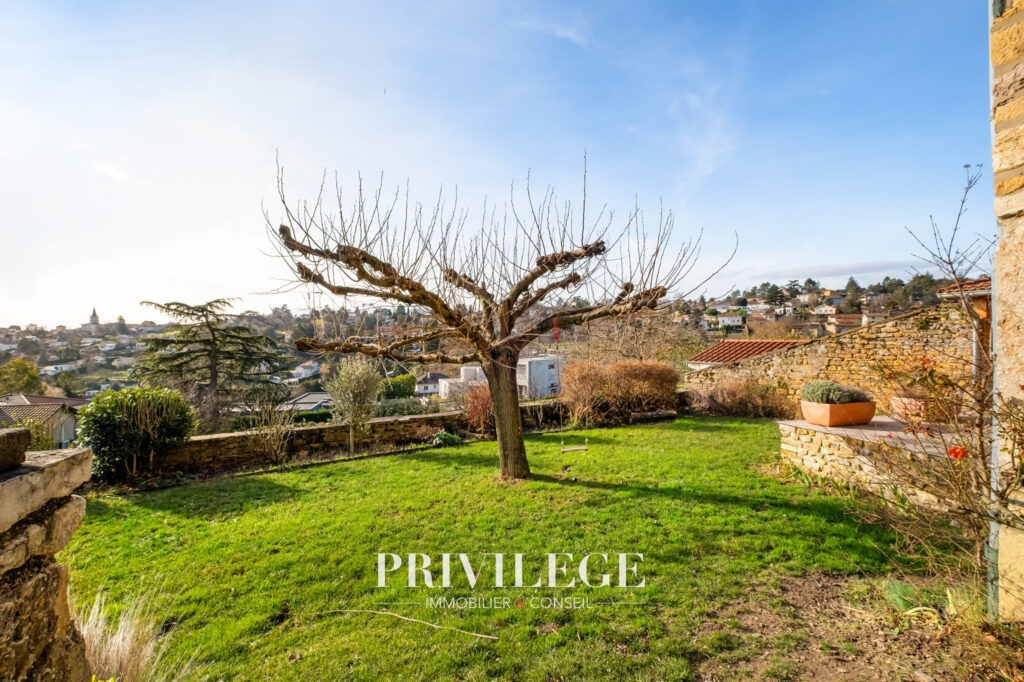 Charme absolu pour cette maison de ville avec vue – 6 pièces – 5 chambres – 131.28 m²