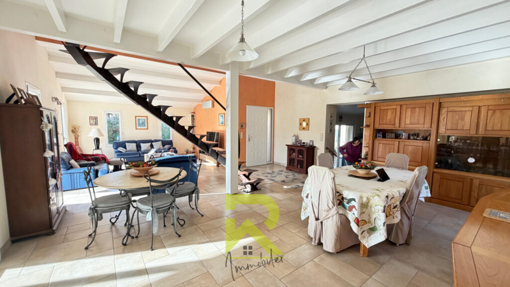 Villa de prestige avec piscine Le Grau d&rsquo;Agde (34300) – 7 pièces – 4 chambres – 220 m²