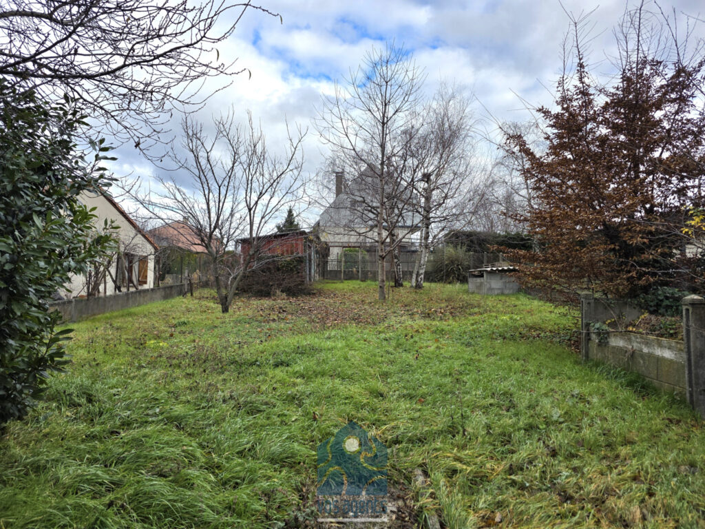 Terrain constructible – 779m2 – NR pièces – NR chambres – 779 m²
