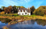 Grande maison familiale pieds dans l&rsquo;eau, entre saline et oc – 10 pièces – 7 chambres – 271.31 m²