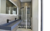 Plain-pied contemporain avec piscine et prestations haut de  – 4 pièces – 3 chambres – 155 m²
