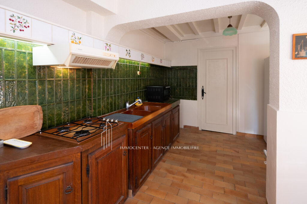 Drôme – ROMANS-SUR-ISERE Maison de caractère 6 pièces de 144 – 6 pièces – 2 chambres – 144 m²
