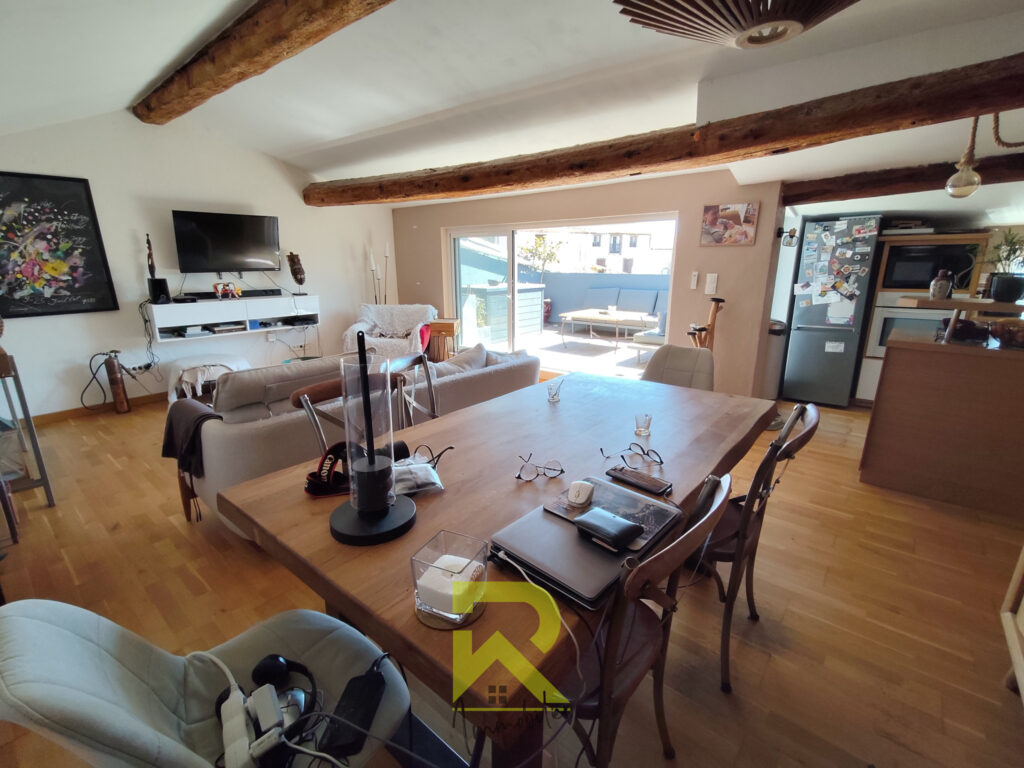 MAISON DE VILLE, GARAGE, TERRASSES – 5 pièces – 4 chambres – 138 m²