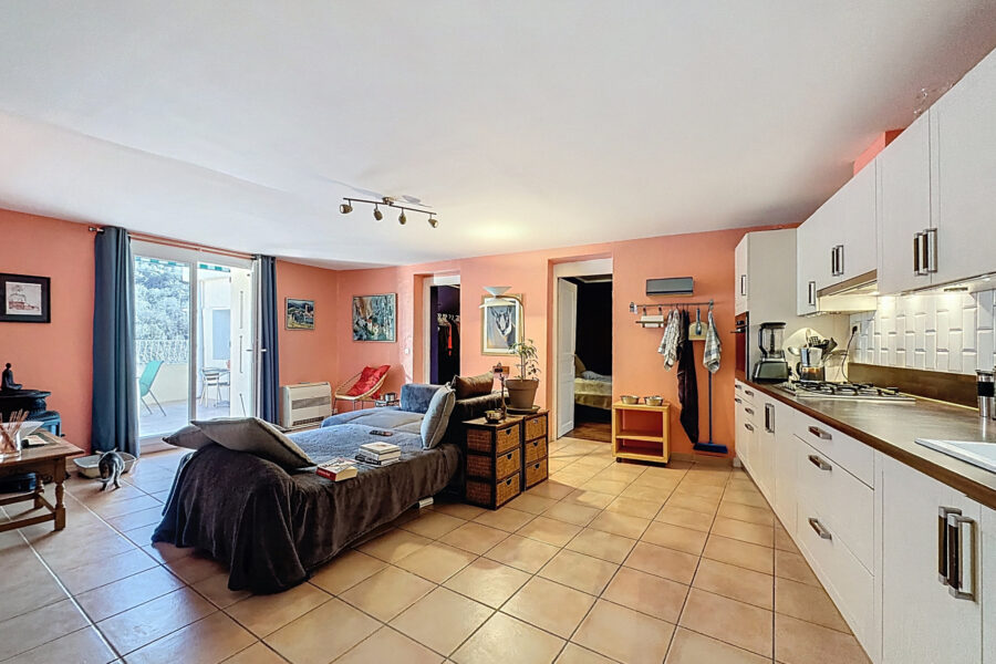 Maison à vendre à Estoher