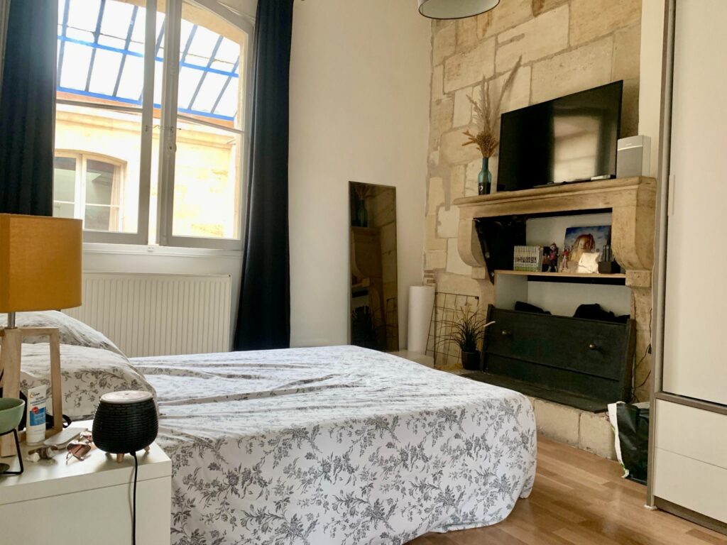 SAINT PAUL – 3 PIÈCES AVEC STATIONNEMENT – 3 pièces – 2 chambres – 64.56 m²