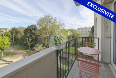 GRAND T3 TRAVERSANT QUARTIER LES MURIERS – 3 pièces – 2 chambres – 75 m²