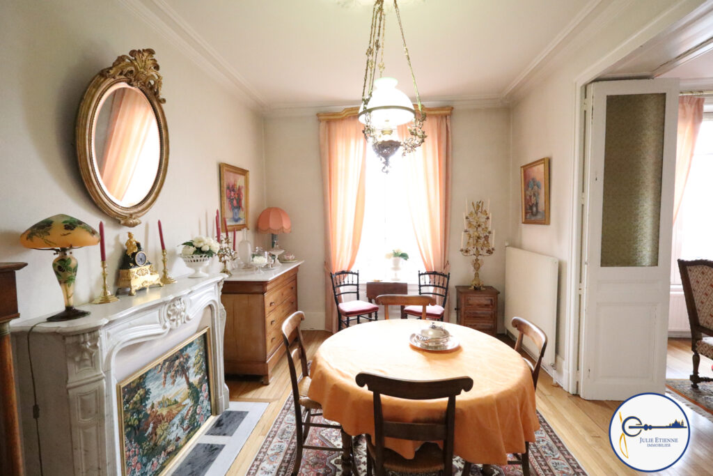 Appartement Epinal 5 pièces 109m2 + Garage – 5 pièces – 3 chambres – 109.4 m²
