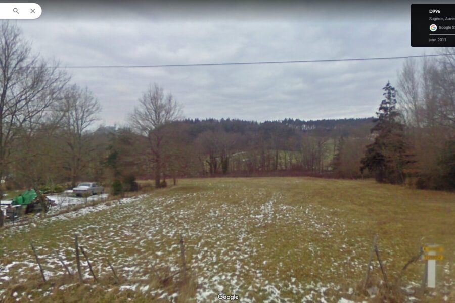 Terrain à vendre à Sugères