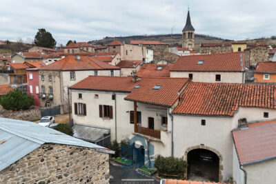 Maison 5 pièces 3 chambres avec véranda, terrasse et deux gr – 5 pièces – 3 chambres – 200 m²
