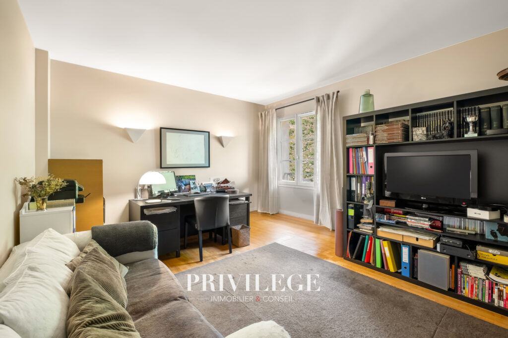 Saint Didier au Mont d&rsquo;Or – Saint – Fortunat -Maison Familia – 7 pièces – 5 chambres – 208 m²