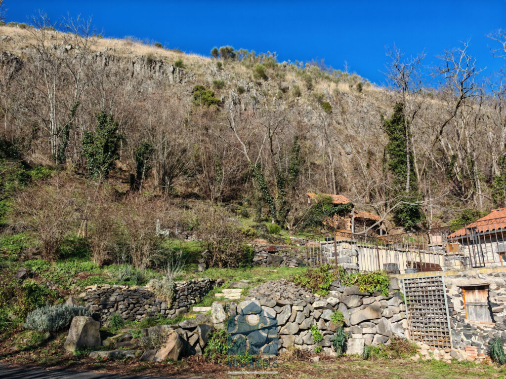 Maison 120m2 sur 700m2 de terrain – 5 pièces – 3 chambres – 120 m²
