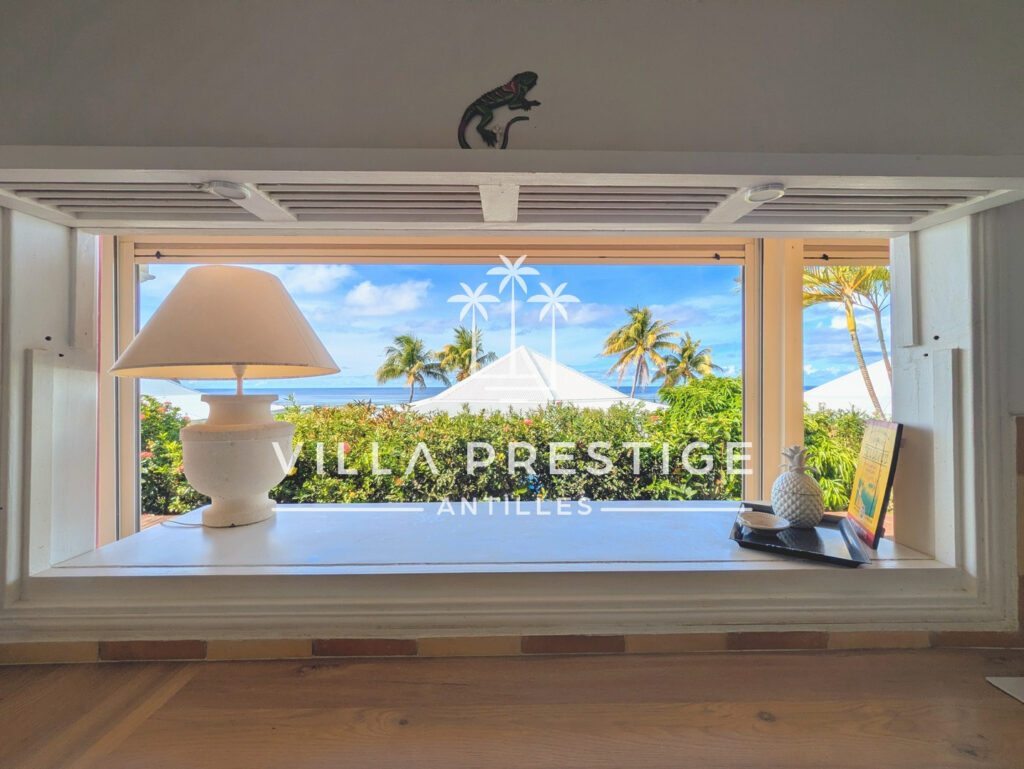 VILLA 3 SUITES PISCINE ACCES PLAGE VUE MER – 4 pièces – 3 chambres – 98.9 m²