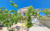 Villa 7 pièces de 180 m2 avec jardin 394 m2  – 7 pièces – 5 chambres – 180 m²
