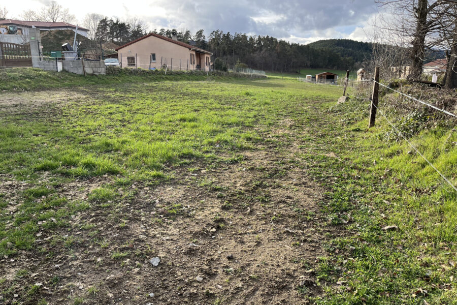 Terrain à vendre à Retournac