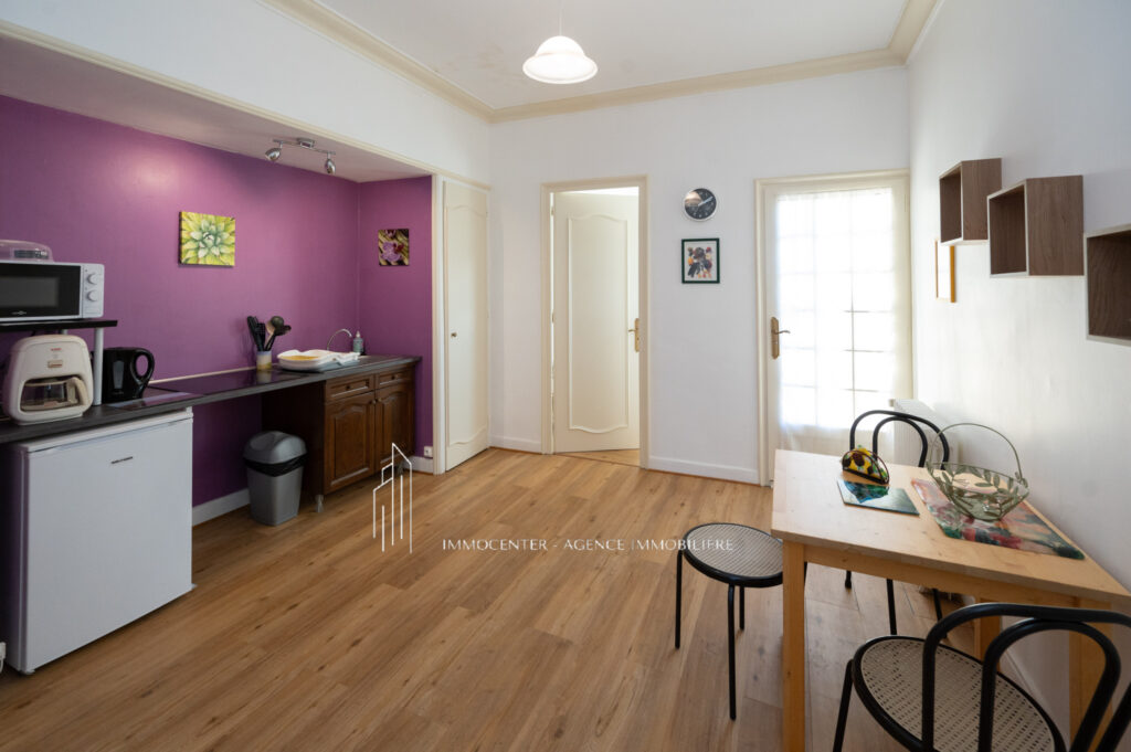 Drôme – ROMANS-SUR-ISERE Maison de caractère 6 pièces de 144 – 6 pièces – 2 chambres – 144 m²