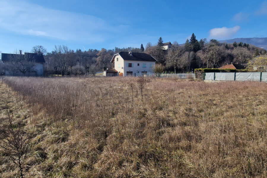Terrain à vendre à Artemare