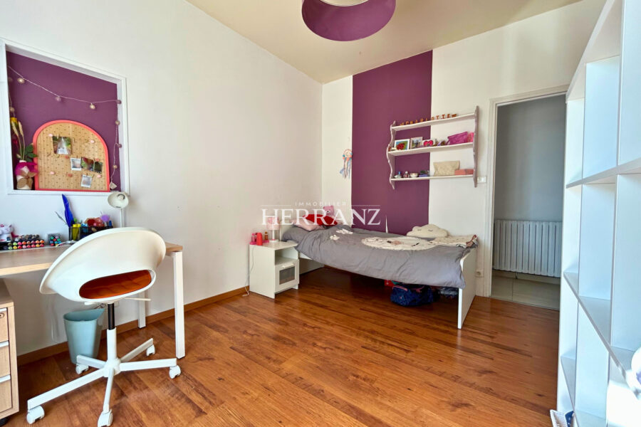 Maison à vendre à Rauzan