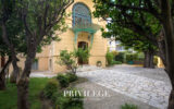 Villa historique d&rsquo;exception   Nice (1901)   824 m2 habitabl – 11 pièces – 7 chambres – 824 m²