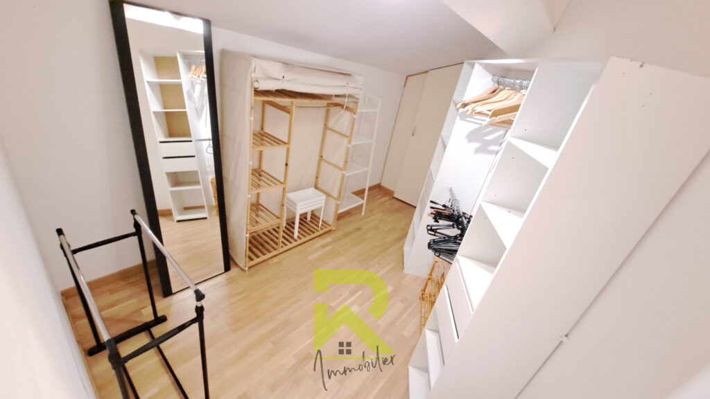 MAISON 275 m2 à Marcorignan spéciale investisseurs – 9 pièces – 5 chambres – 275 m²