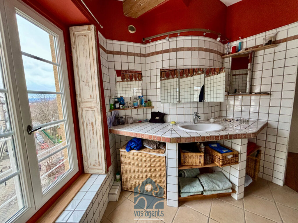 Triplex avec garage – 3 pièces – 1 chambre – 93 m²