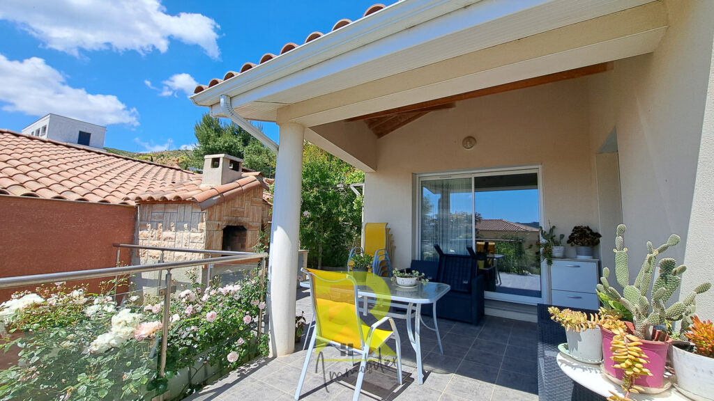 Villa 7 pièces de 180 m2 avec jardin 394 m2  – 7 pièces – 5 chambres – 180 m²