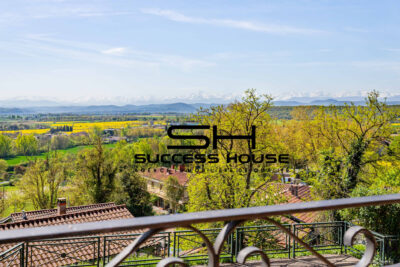 Maison de village coup de coeur   Vue imprenable Pyrénées – 6 pièces – 2 chambres – 147.07 m²